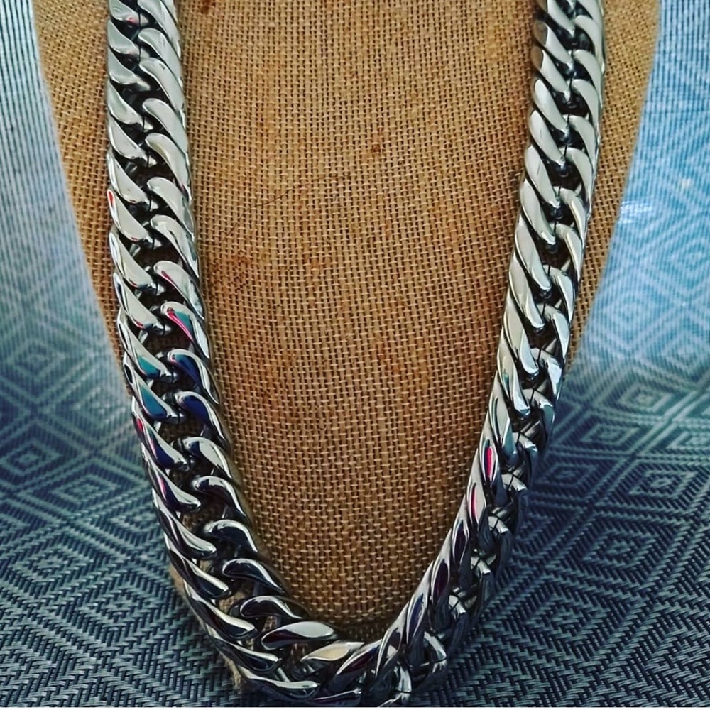 Men's Silver Cuban Link Necklace - Polished Stainless Steel